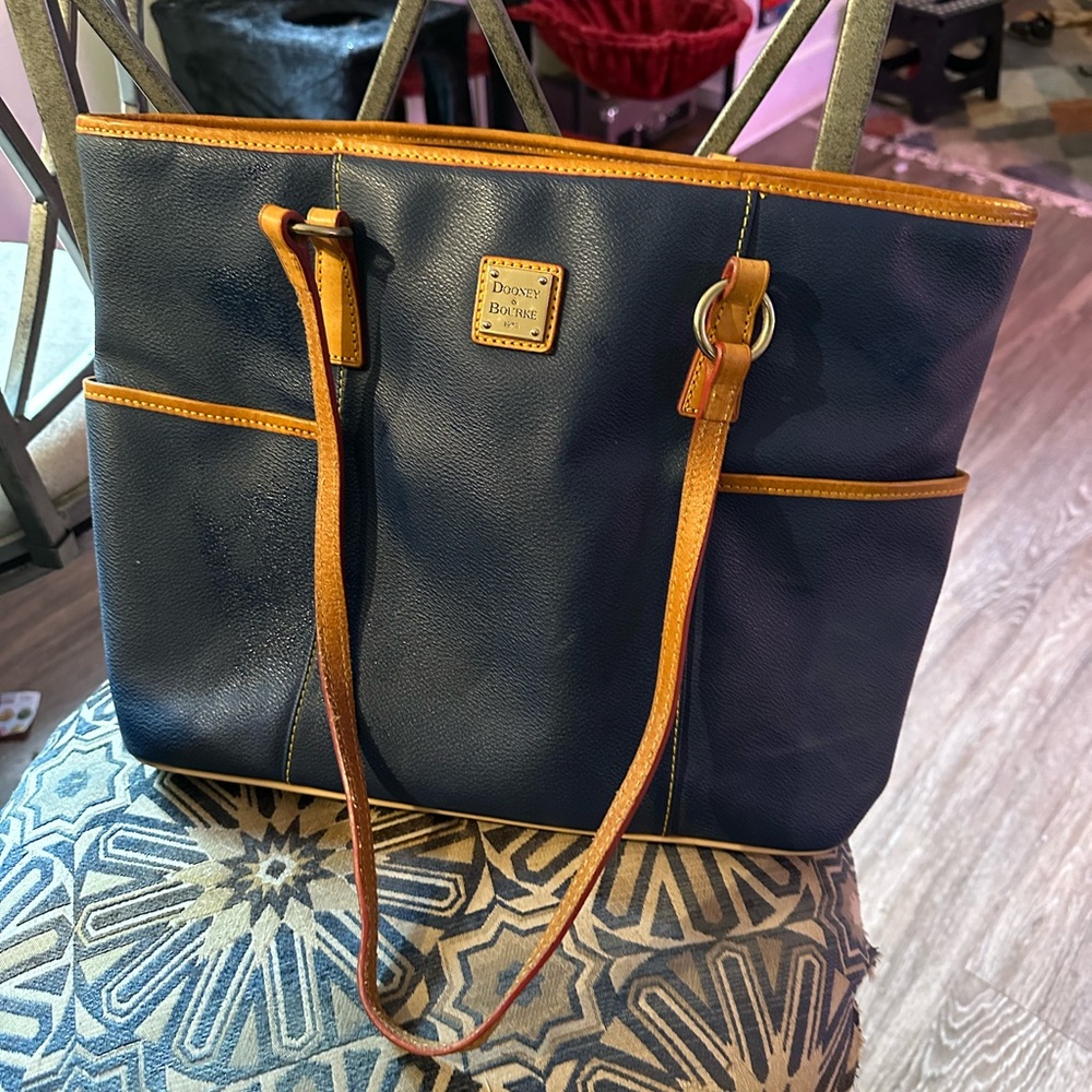 Dooney & Bourke navy tote bag